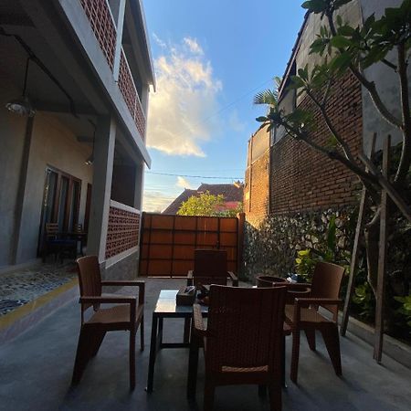 לינה וארוחת בוקר Uluwatu Br Bed N Bfast מראה חיצוני תמונה
